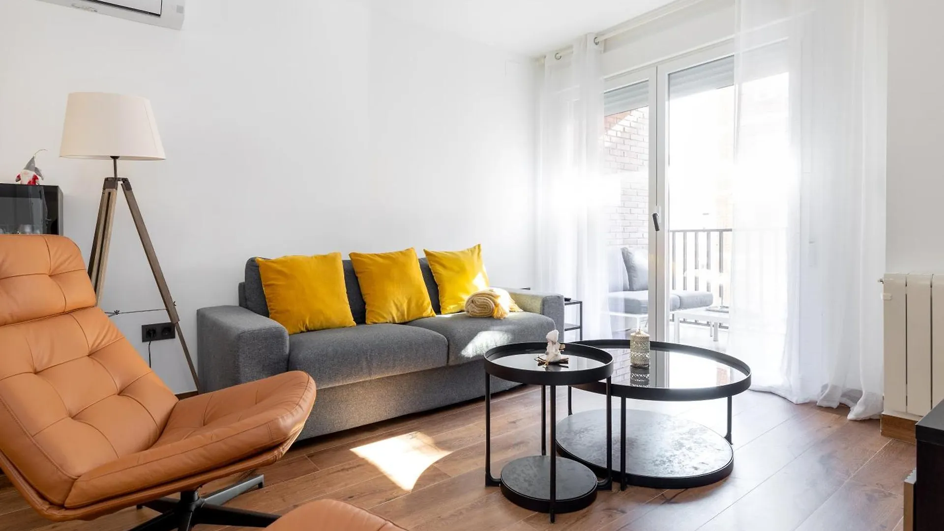 - Gongora Comfort Luxury Suites - Granada Apartment