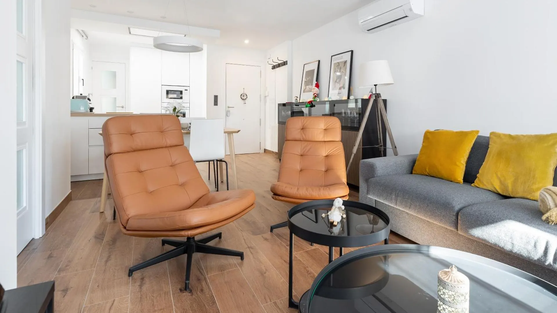 - Gongora Comfort Luxury Suites - Granada Apartment