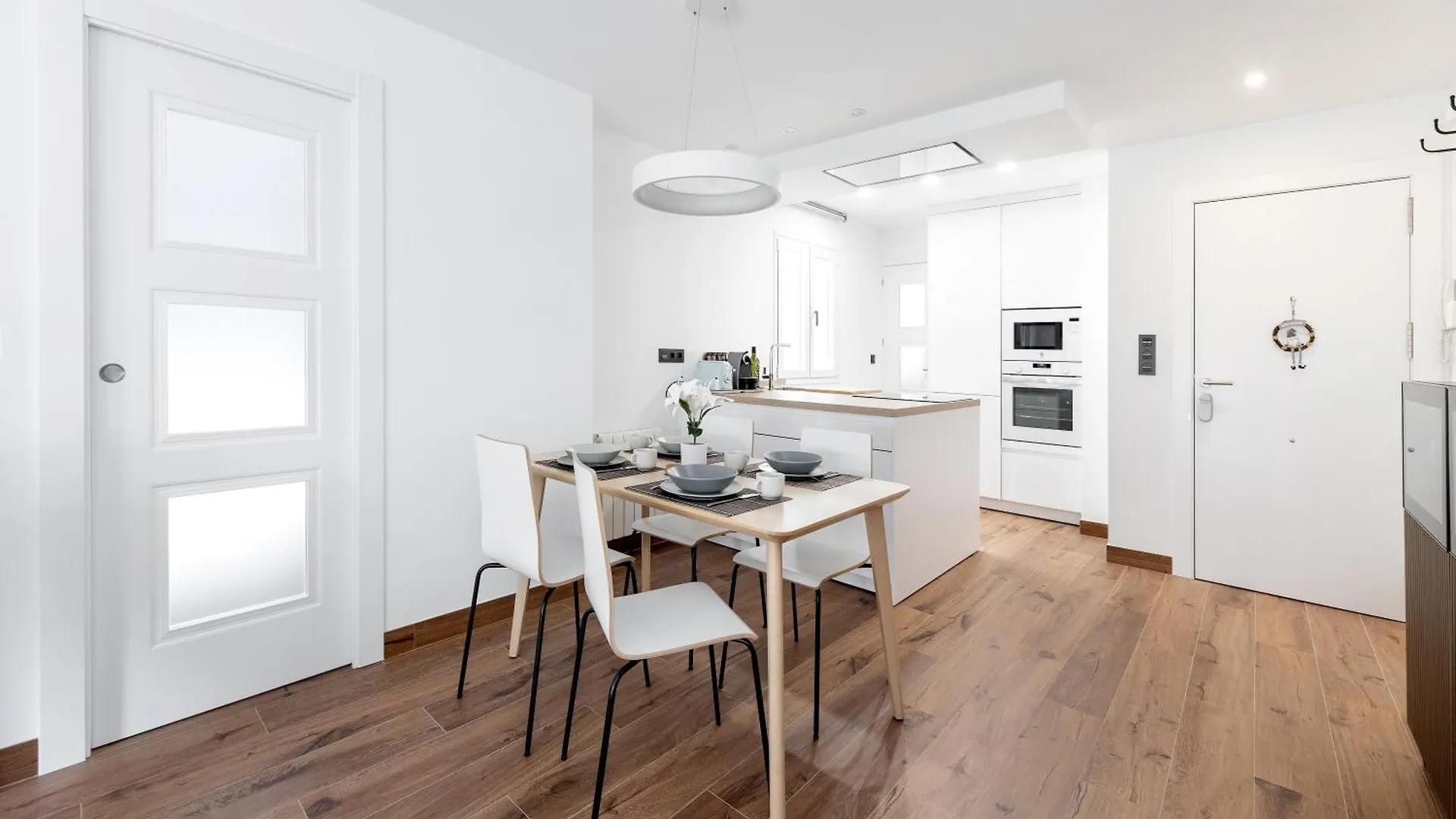 Apartment - Gongora Comfort Luxury Suites - Granada Spain
